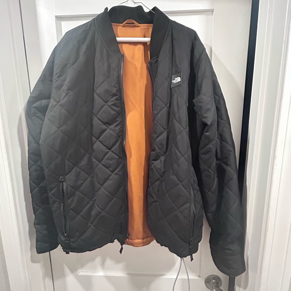 The North Face Black Quilted Men's Jacket - reversible